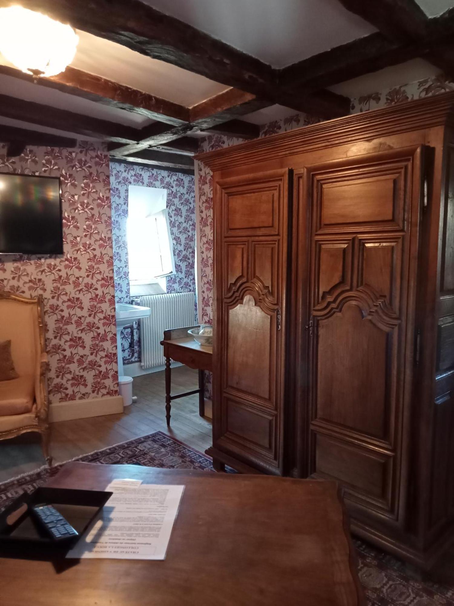 Chateau De Vassinhac Chambres D'Hotes Collonges La Rouge Pokój zdjęcie